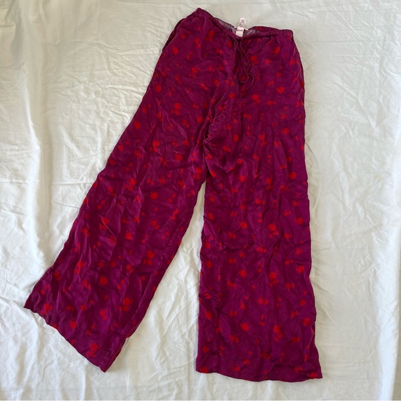 Victoria’s Secret Silk Pajama Pants - Picture 5 of 5